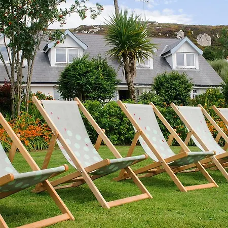 ベッド・アンド・ブレックファスト Hillside クリフデン