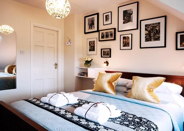 فندق مبيت وإفطار Hillside 4*