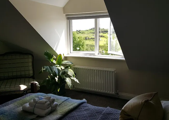 Bed & Breakfast Hillside 4*